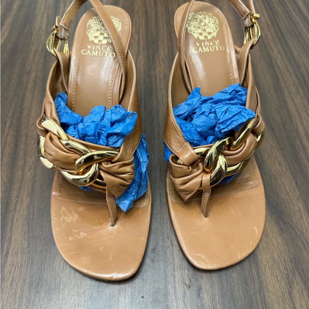 Vince Camuto Tan Women's Sandals size 11 with gold detail - Picture 6 of 7
